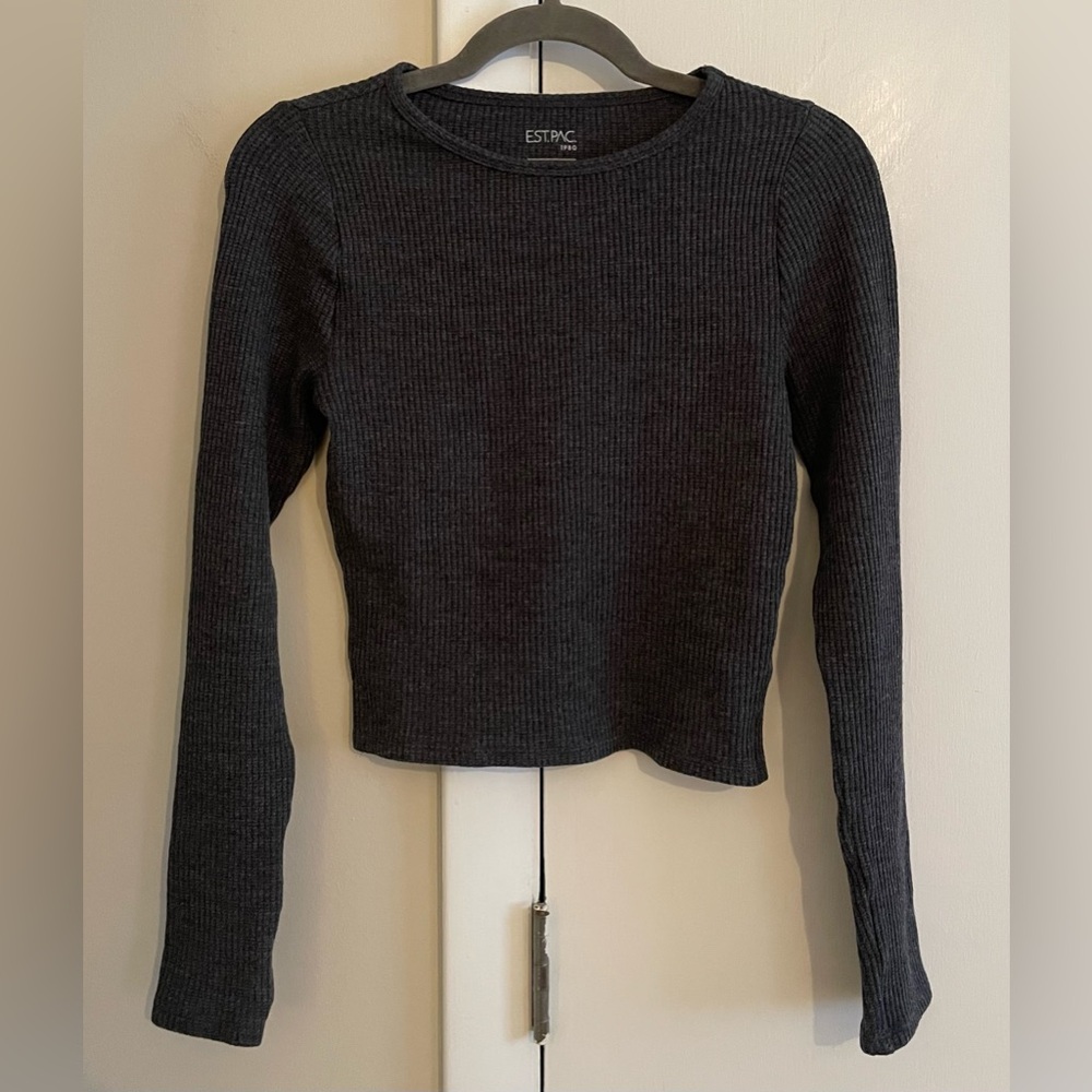 PacSun charcoal gray waffle knit top